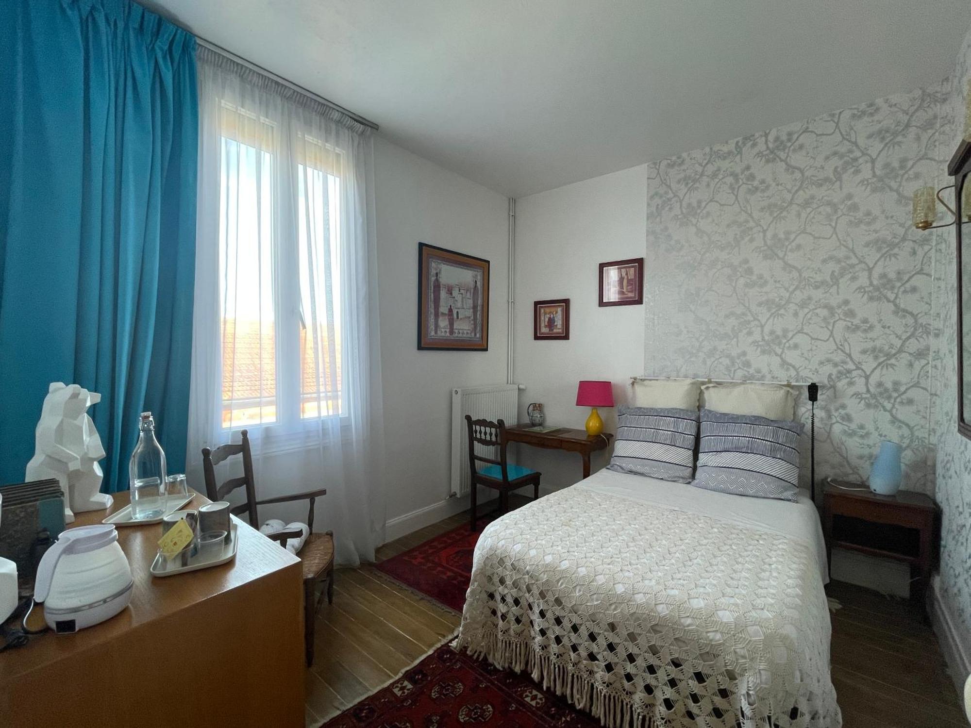 La Bonne Maison 3 Bed & Breakfast