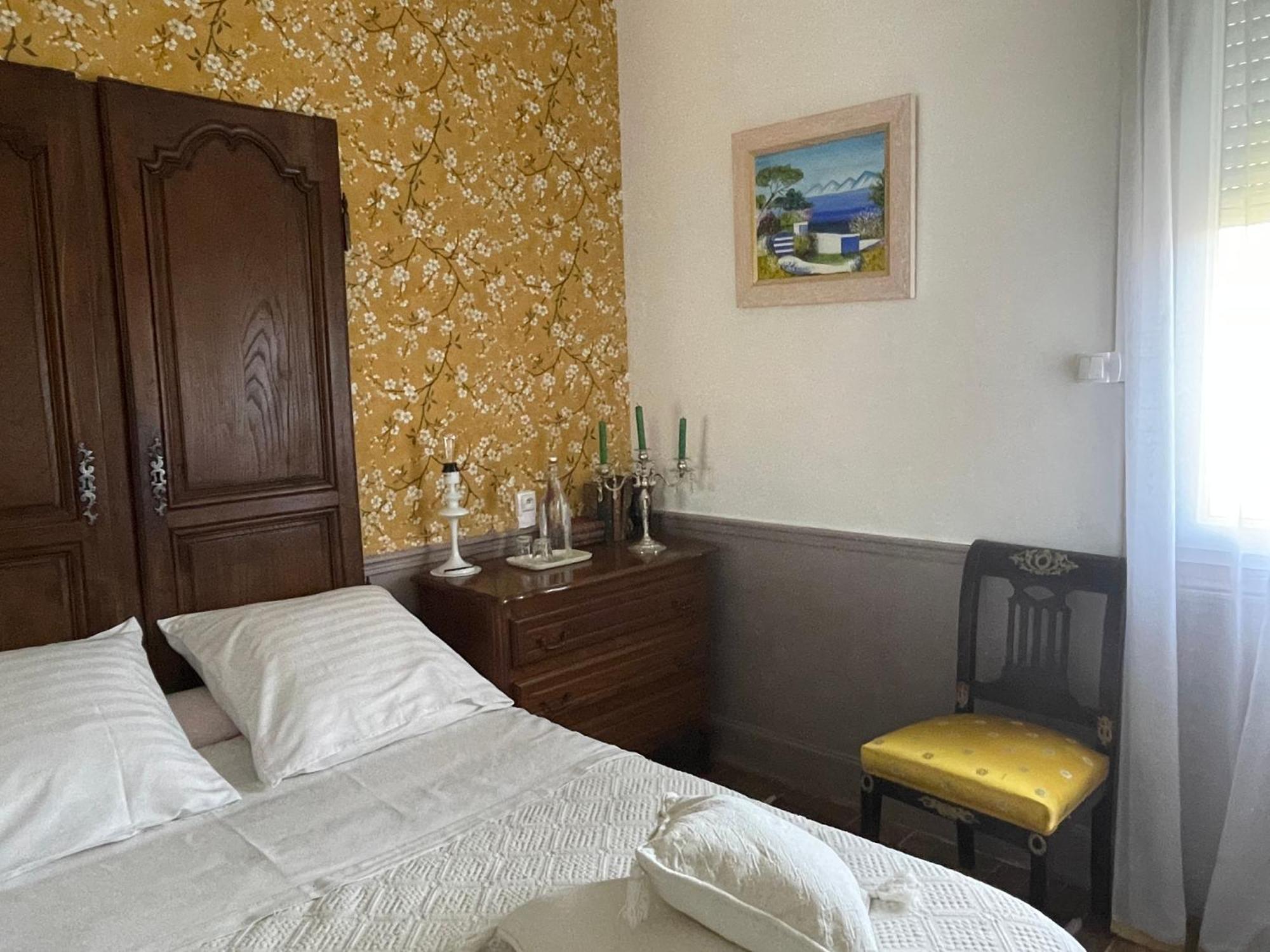 La Bonne Maison 3 Bed & Breakfast *